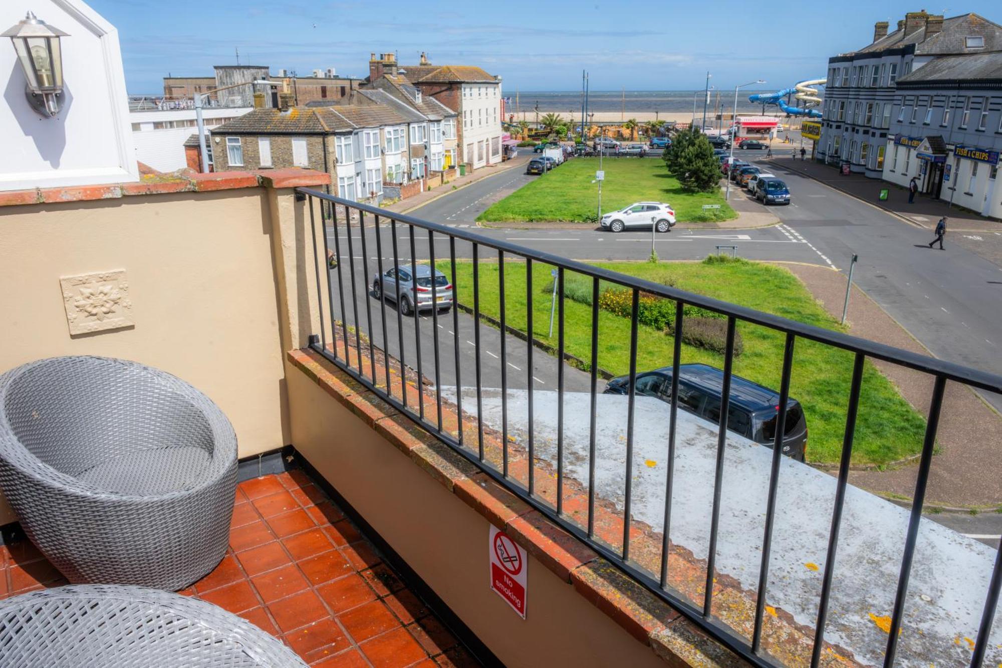 The Courtyard Guest House Great Yarmouth Exterior foto